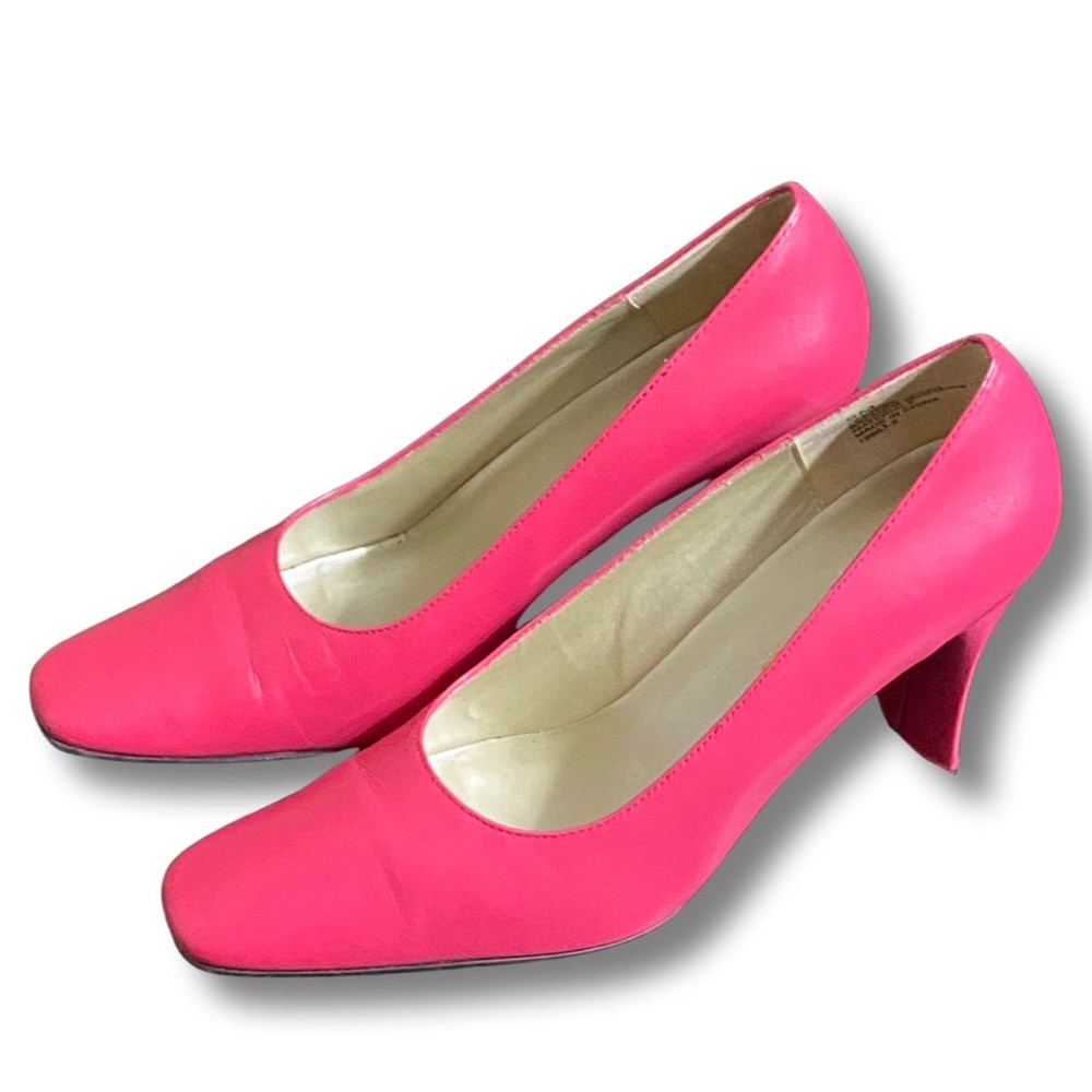 Vintage size 8 hot pink Worthington heel